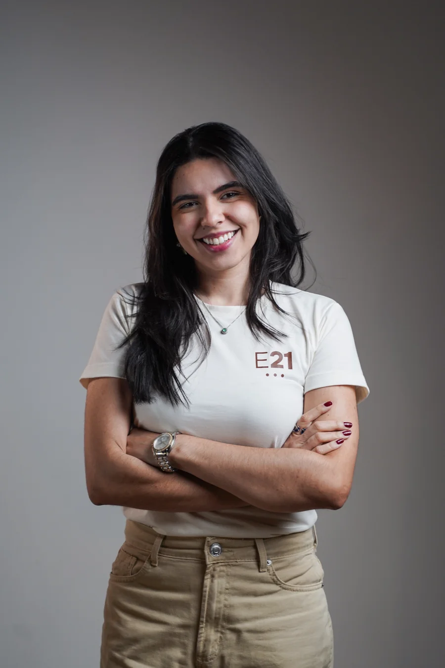 Ana Clara, roteirista sênior do E21