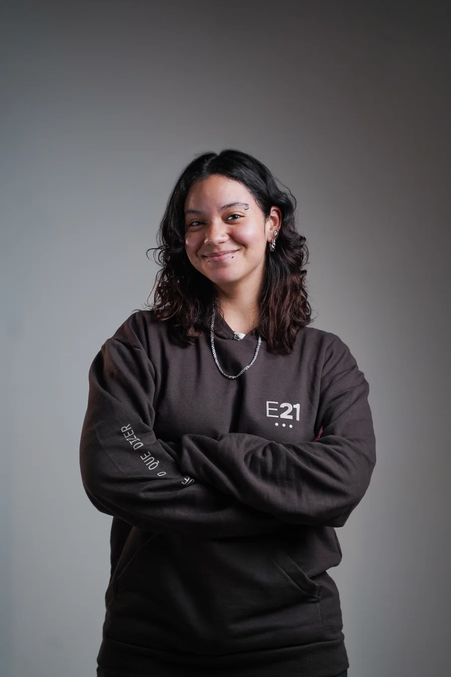 Giovana Loures, editora de vídeos sênior do E21